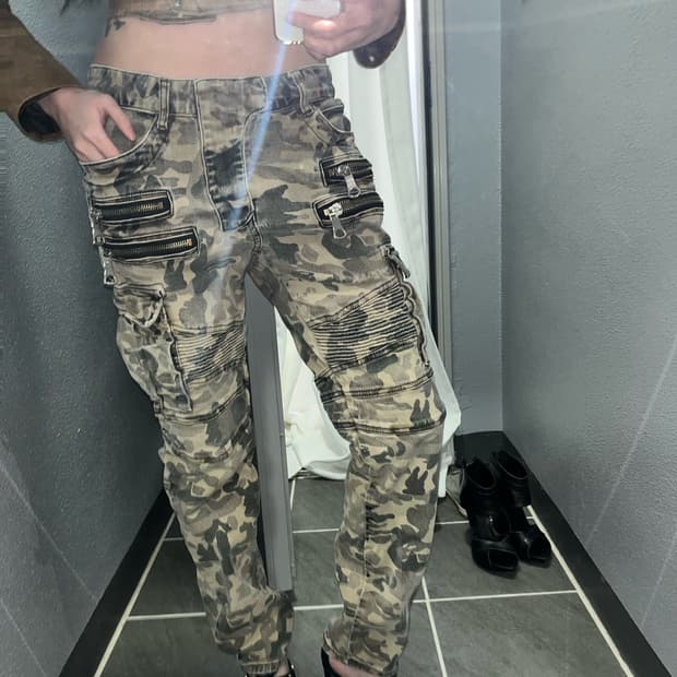 Vintage punk camo pants