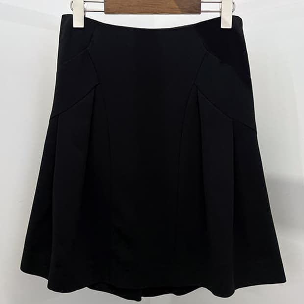 MOSCHINO (26-27)