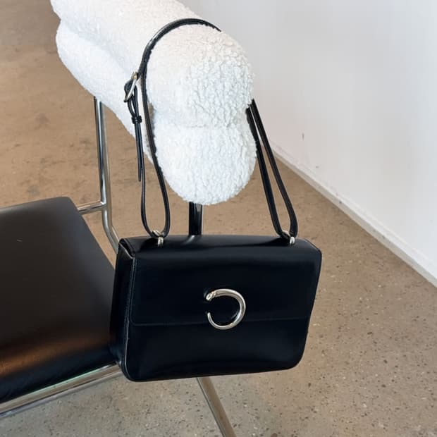 까르띠에 팬더 크로스백