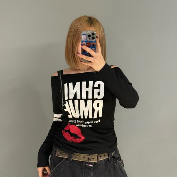 off-shoulder shirring long sleeve