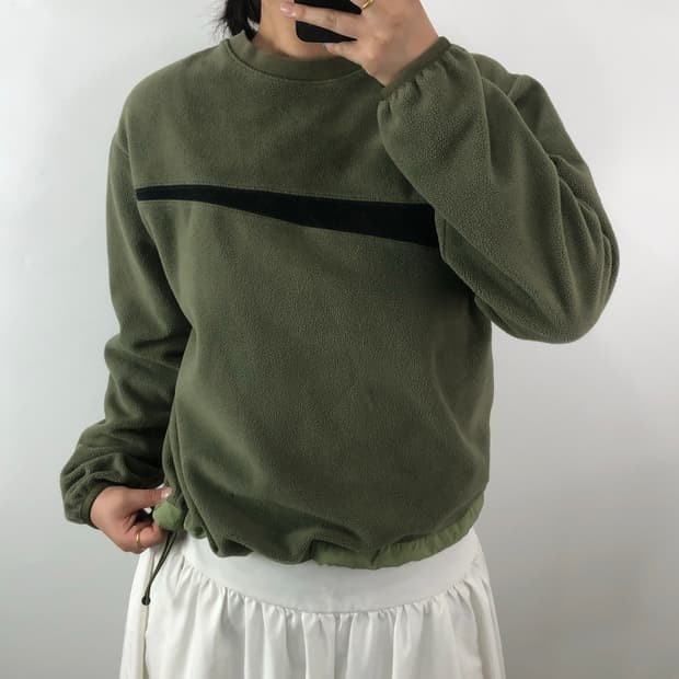 [L] 나이키 플리스 맨투맨
