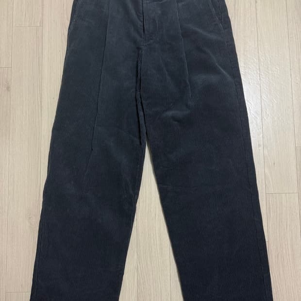 셔터(SHIRTER) 원턱 코듀로이 와이드 팬츠 차콜 L