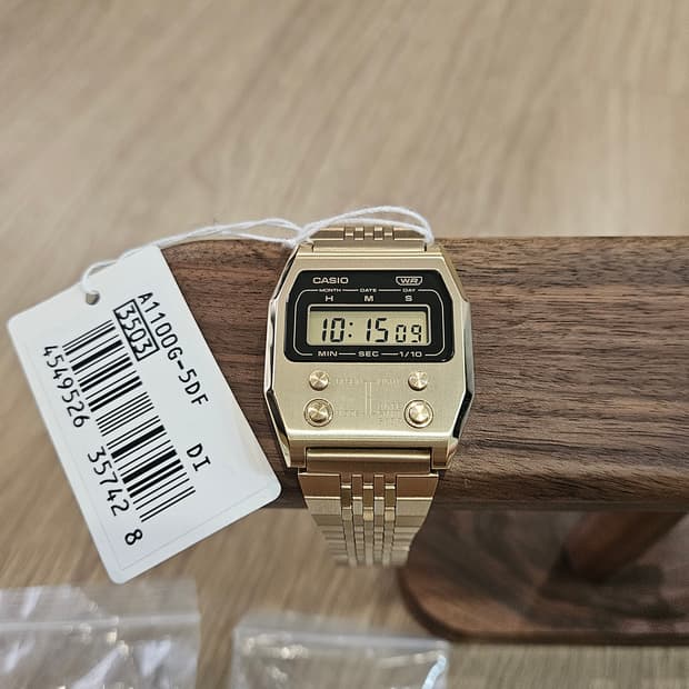 카시오 A1100G-5DF 디지털 빈티지 레트로 시계