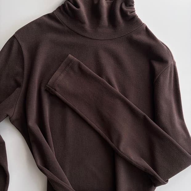 shirring turtleneck long sleeve