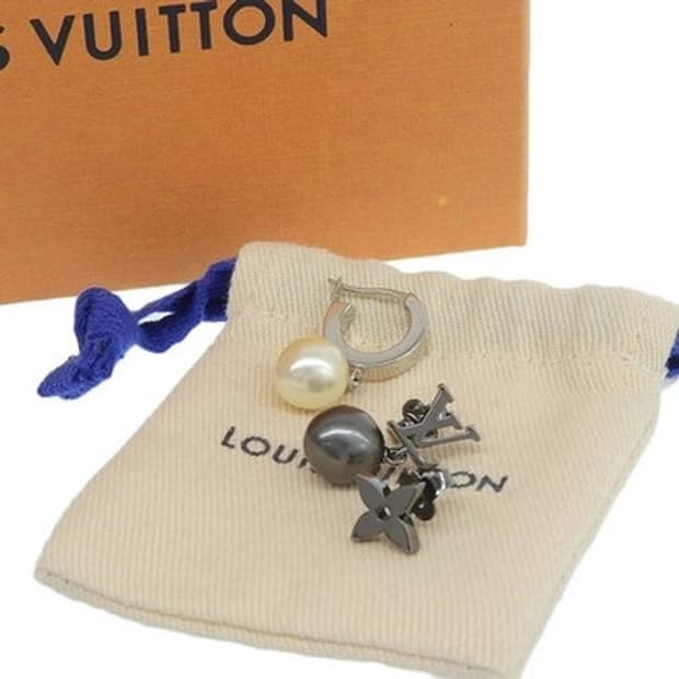 루이비통 모노그램 펄 이어링