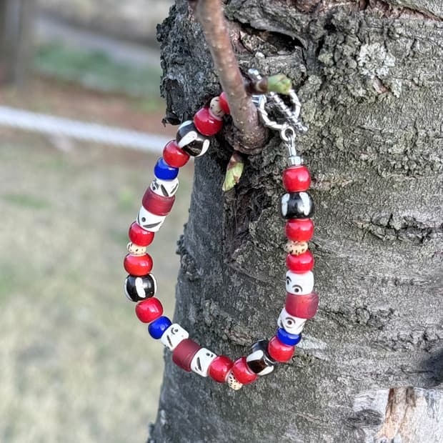 핸드메이드 빈티지무드 비즈팔찌