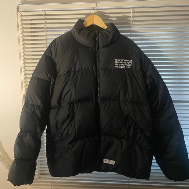 네이버후드 패딩