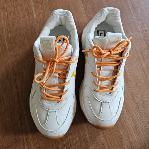 (2회착용)MLB 빅볼청키 픽셀LA