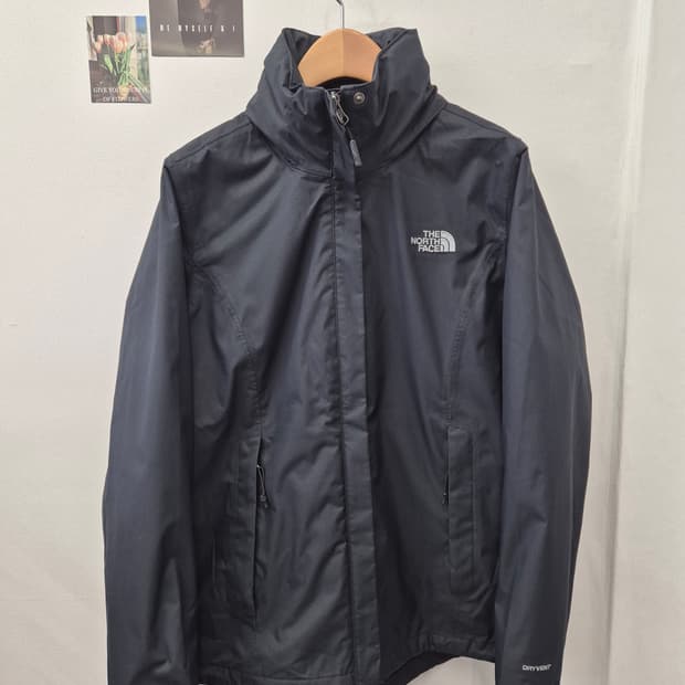 노스페이스의 드라이벤트 여성 바람막이 자켓  S
