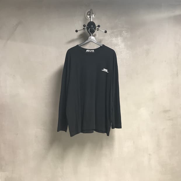 꼼데가르송 스몰로고 롱 슬리브 블랙 M