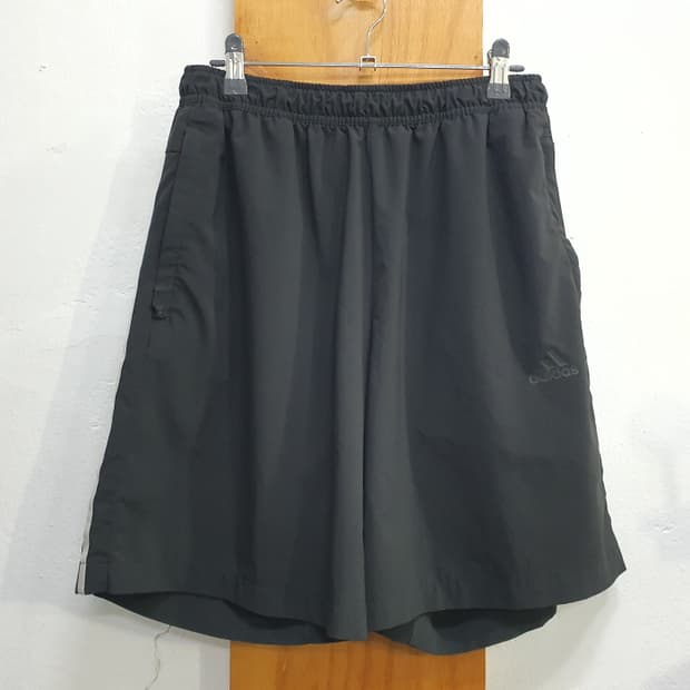 아디다스 스포츠 반바지(32)