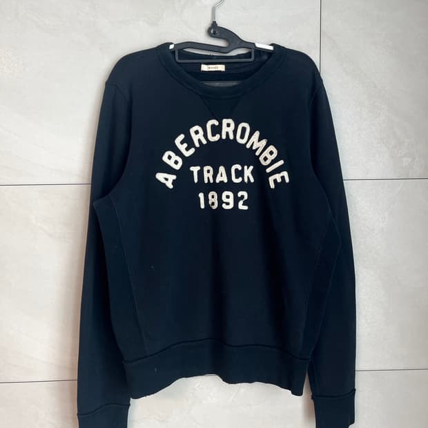 아베크롬비 맨투맨 (M)