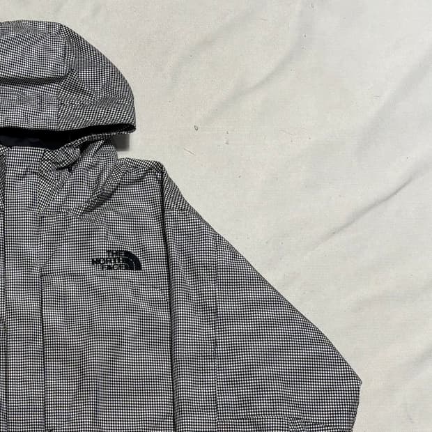 105 노스페이스 체크보드 후드 바람막이