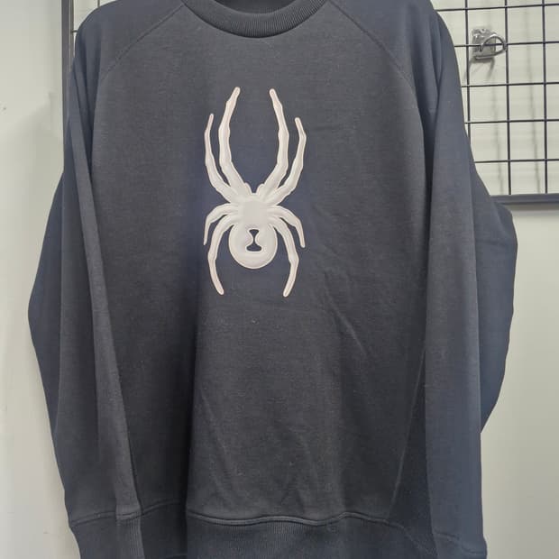 105XL 스파이더 빅로고 기모 맨투맨.