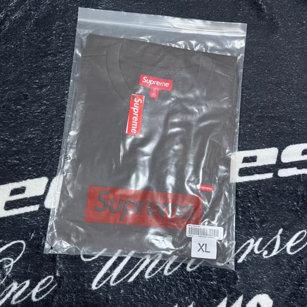 슈프림 스몰 박스 티셔츠 브라운 반팔 - 26SS XL