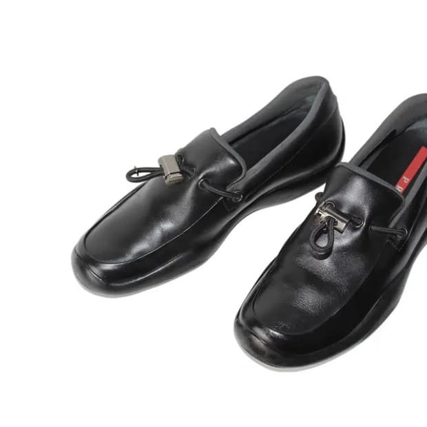 2000s Prada Sport 프라다 스포츠 나파 레더 토글 로퍼