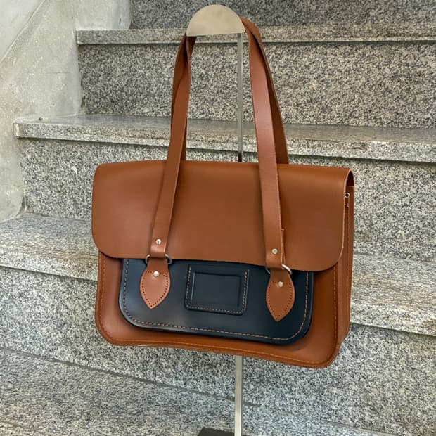 꼼데가르송 cambridge 사첼백