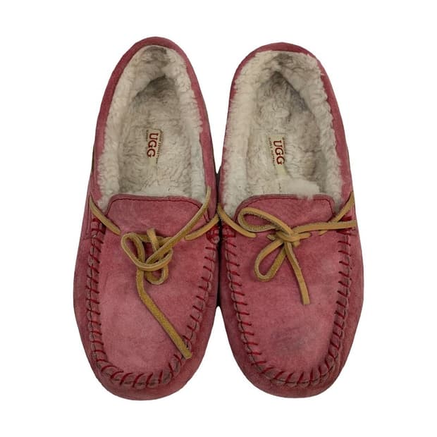UGG 핑크 스웨이드 양털 모카신 
