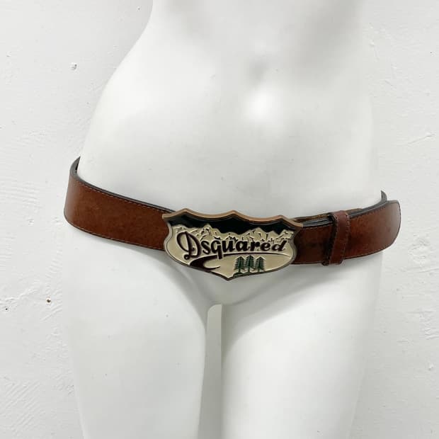 디스퀘어드 리얼레더 로고 버클 벨트