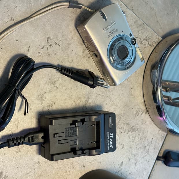 캐논 익서스 750 / ixus750