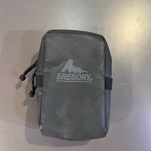 그레고리 퀵 패디드 케이스 M 블랙 발리스틱 라이트 파우치