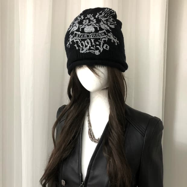 y2k printing ribbed beanie