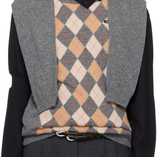 Hodakova 호다코바 울 니트 베스트