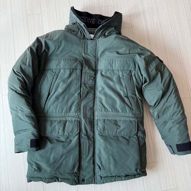 스톤아일랜드 마이크로 랩스 다운 파카 20fw