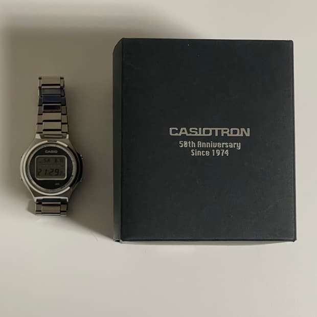 카시오 트론 실버