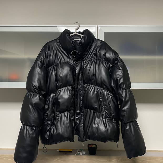 자라 에코 레더 숏 패딩 xl