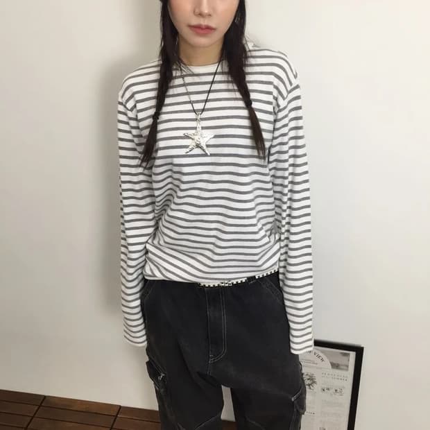 Gap Gray Stripe Long Sleeve Tee