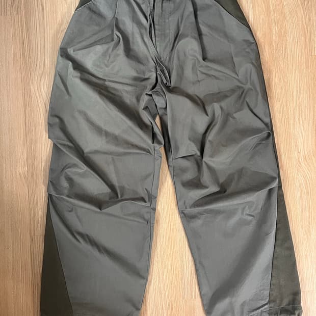 999휴머니티 ALL SEASON OHM EASY PANTS
