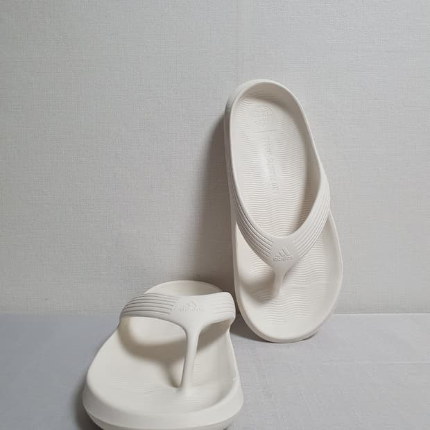 택포가 255mm 아디다스 쪼리 아디케인 플립플랍