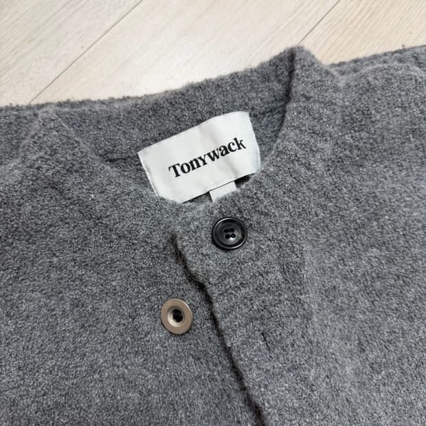 토니웩 알파카 가디건 판매합니다