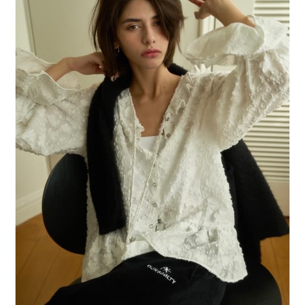 아우어솔티 dreamy blouse