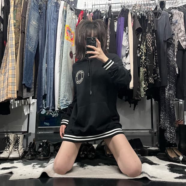 버버리 후드티
