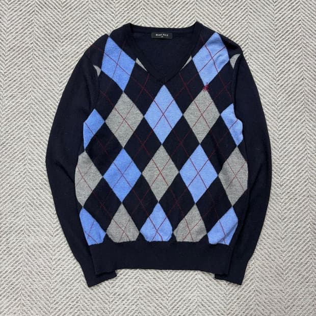 빈폴 아가일 브이넥 니트 v2353