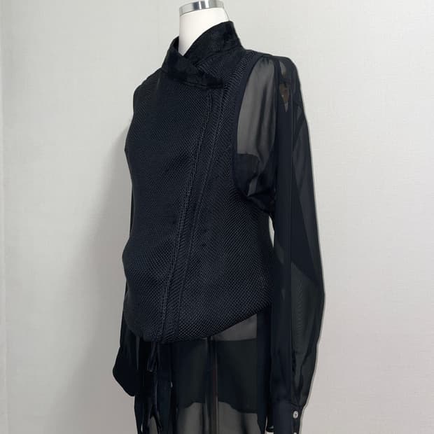 앤 드뮐미스터 매쉬 슬리브리스 집업