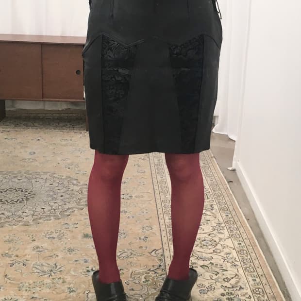 블랙 가죽치마