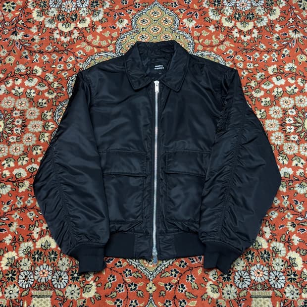 [L] 무탠다드 오버사이즈 칼라드 보머 재킷 블랙