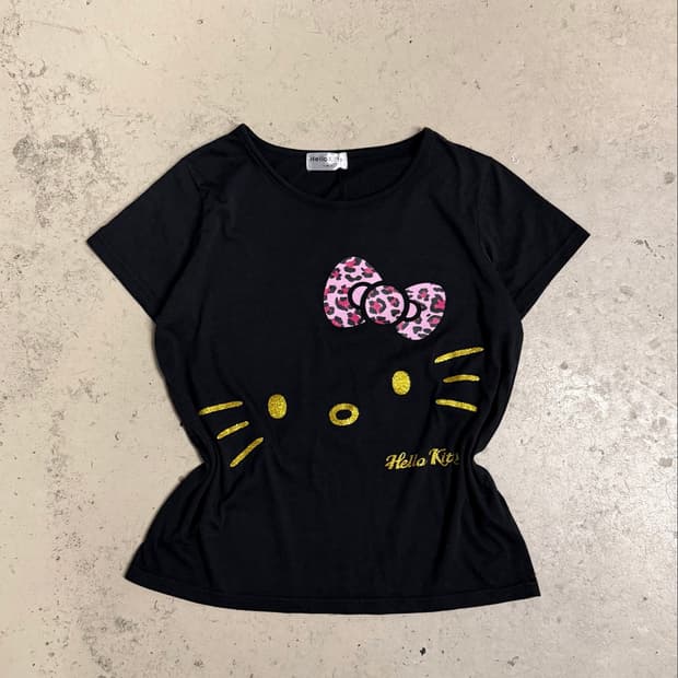 hello kitty face point tee