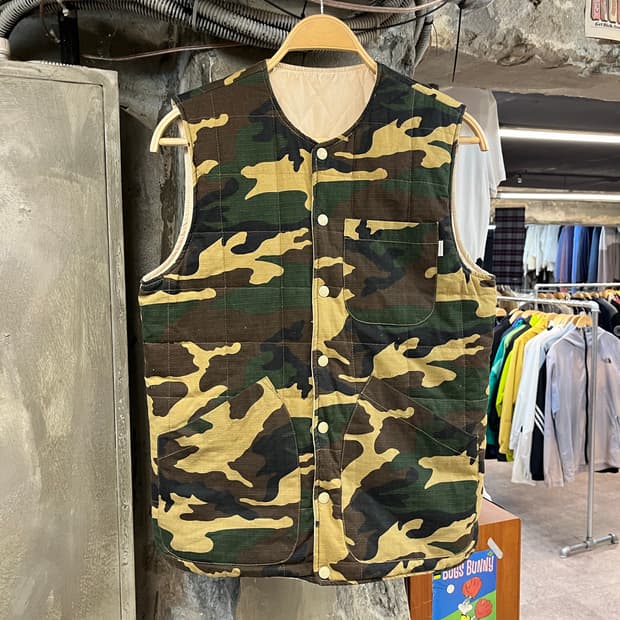 바스틱 카모 리버시블 베스트 #csz2674