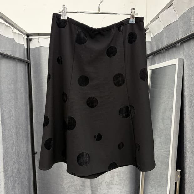 엠포리오 아르마니 2006F/W 도트 패턴 머메이드 스커트