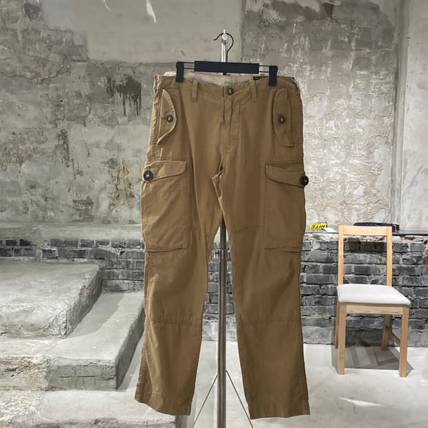 폴로 랄프로렌 베이지 스트레이트 컴뱃 카고 팬츠