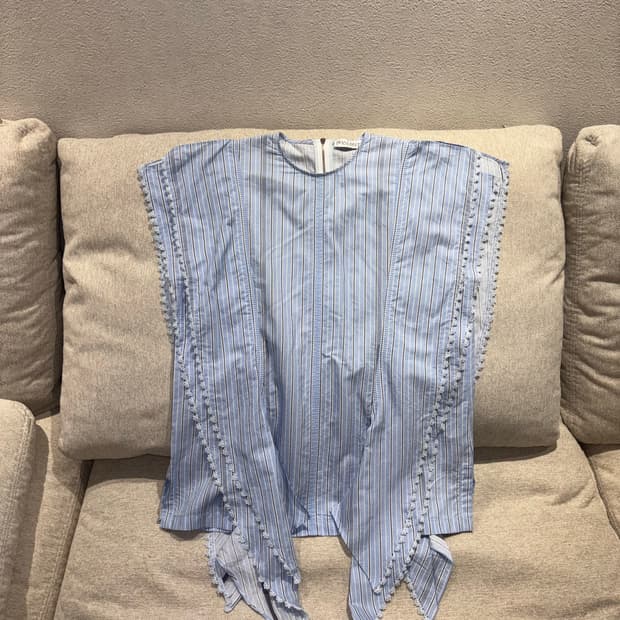 JW Anderson 앤더슨 프릴 블라우스 슬리브리스