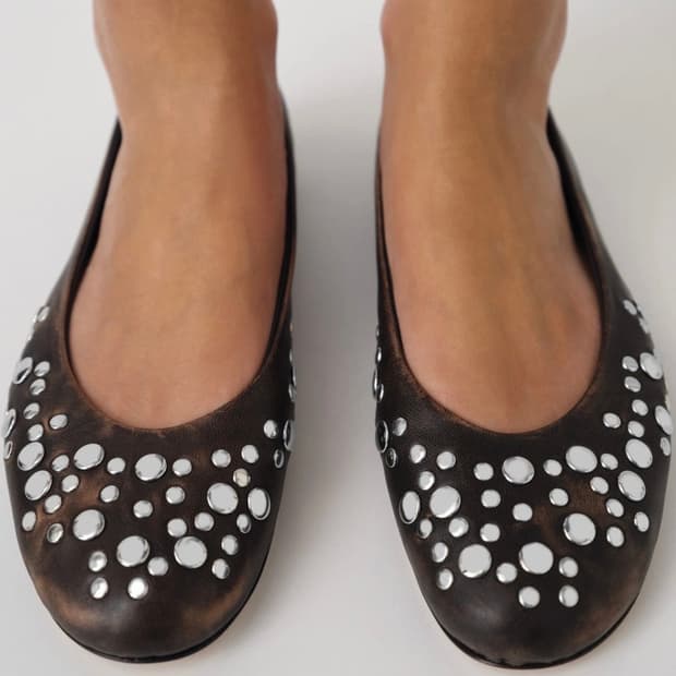 [36,37,38,39]기마구아스 스터드 발레리나 슈즈/브라운