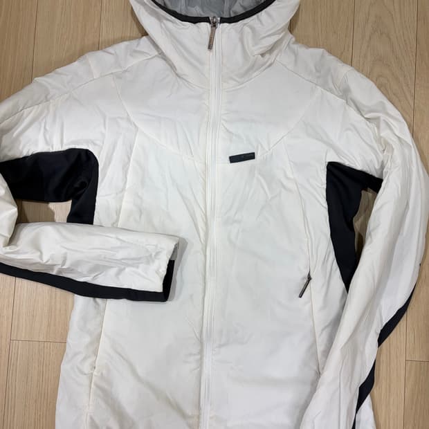 아크테릭스 아톰 누빔후디 M