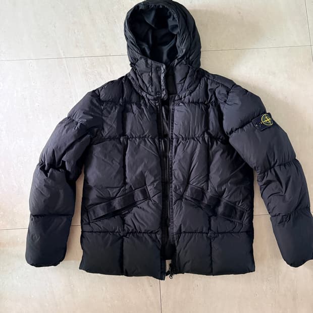 스톤아일랜드 크링클랩스 블랙 다운점퍼 XL