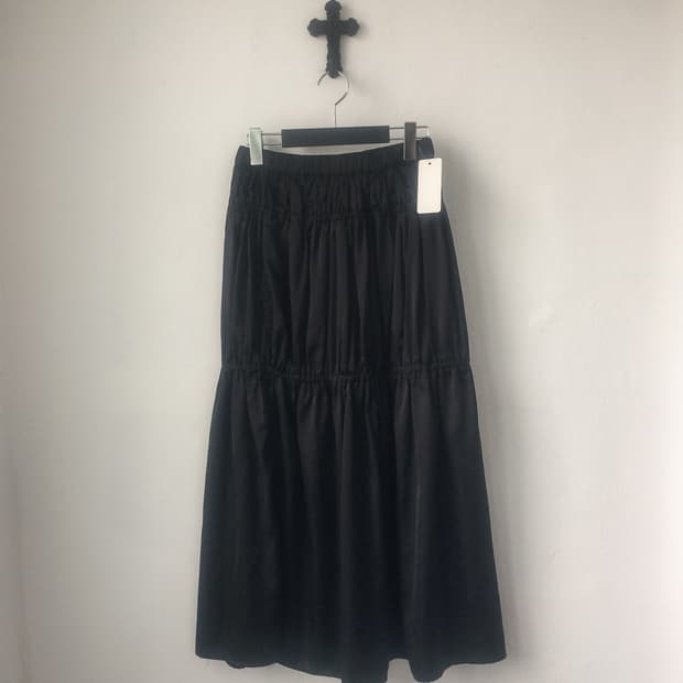 Shirring point long skirt