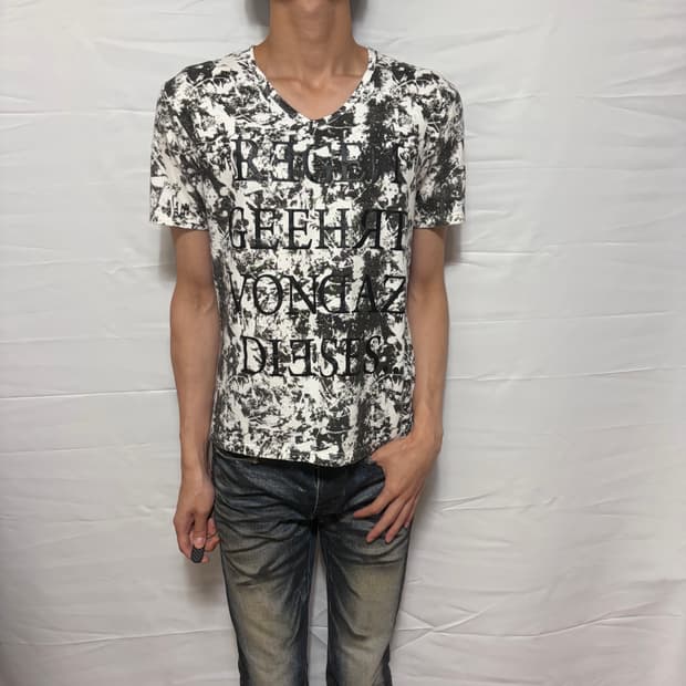 vkei v-neck tshirts